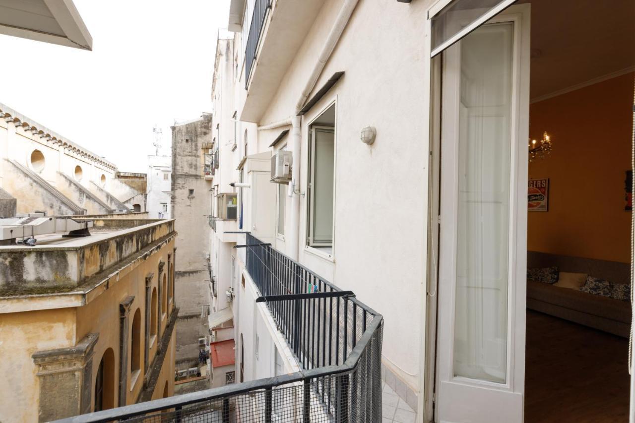 Duomo 77 - In The Heart Of The Historical Center By Elite Villas Nápoles Exterior foto